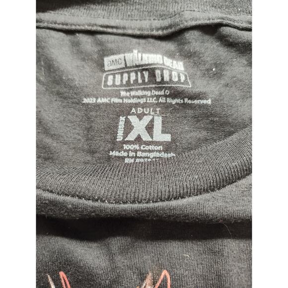 AMC TWD Walking Dead Tour Cities T-Shirt XL - Supply Drop Exclusive - Picture 5 of 5